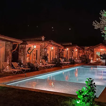 فندق Etiz Alacati *