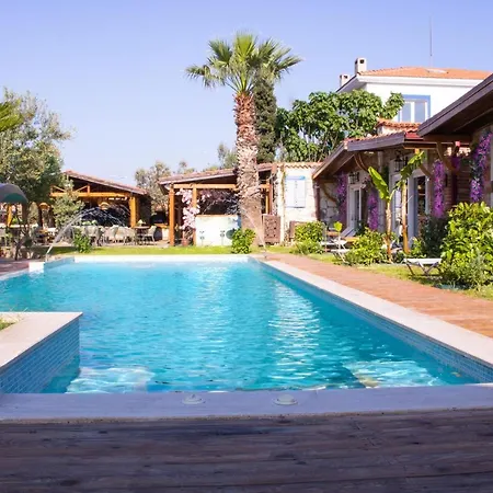 Woodtown Alaçatı Hotel *