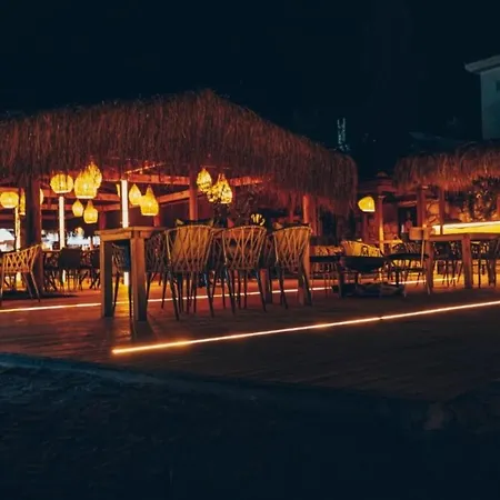 Hotel Woodtown Alaçatı Çeşme