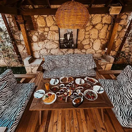 Woodtown Alaçatı Çeşme