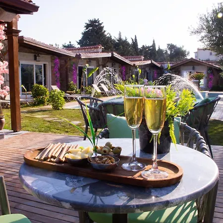 Hotel Woodtown Alaçatı