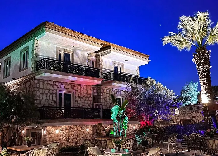 Etiz Alacati Hotel *