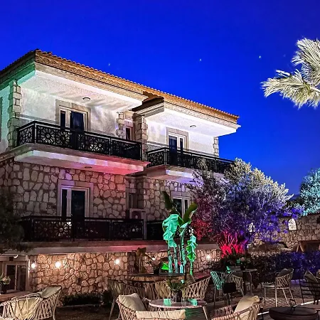 Etiz Alacati Hotel *