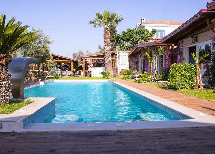 Etiz Alacati Hotel *